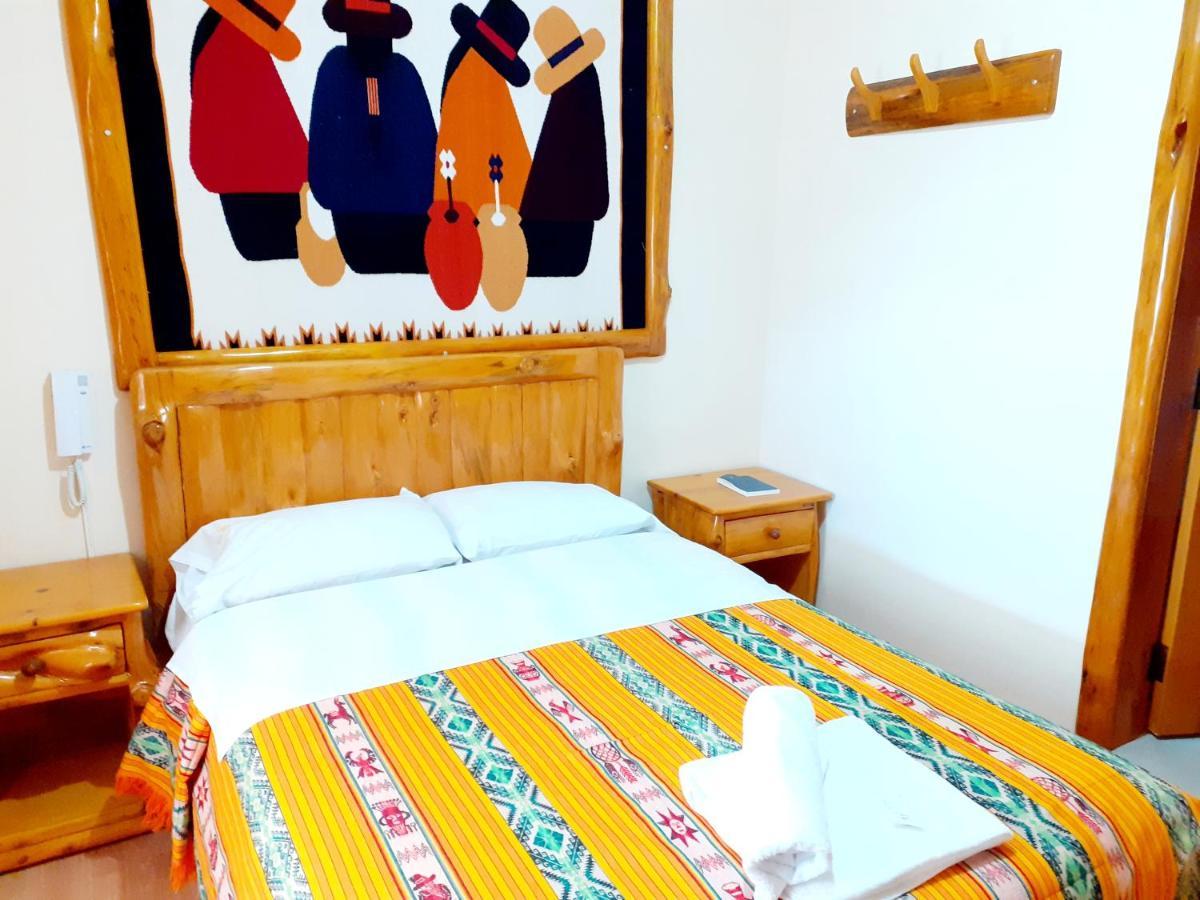 Santa Fe Hotel Otavalo Buitenkant foto